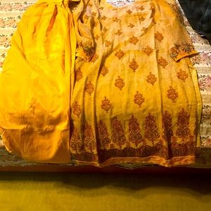 Indian women’s suits